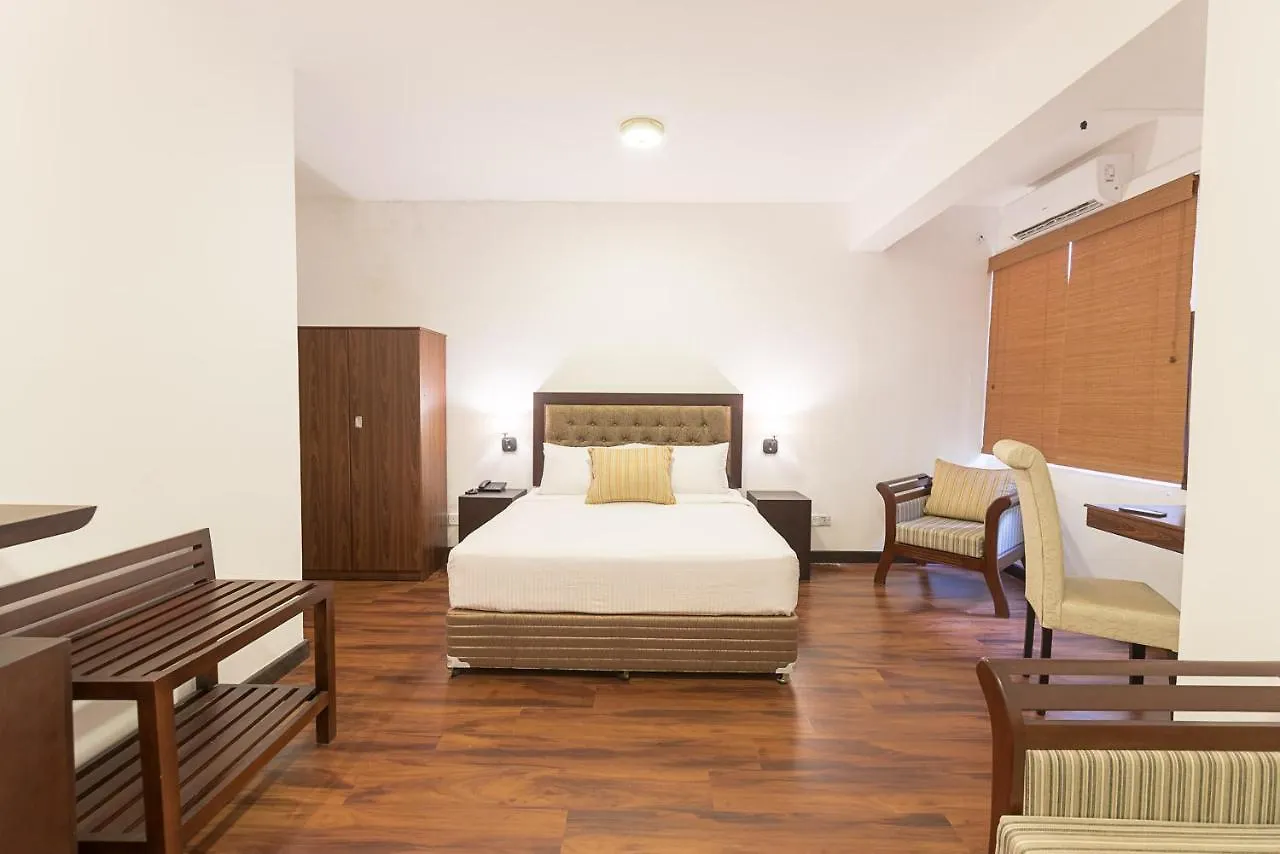 Hotel Pearl Royal Hotel, Colombo